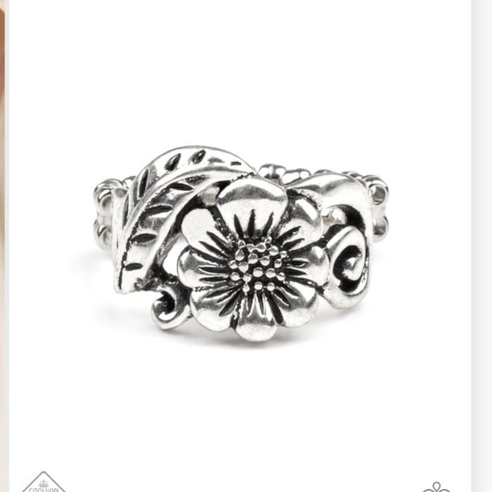 Floral Silver Ring Leafy Oceanside Orchard Fashion Jewelry